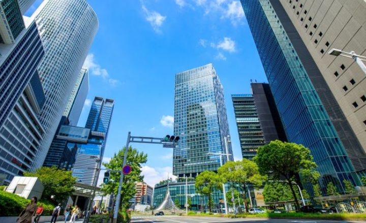 名古屋駅前の高層ビル群